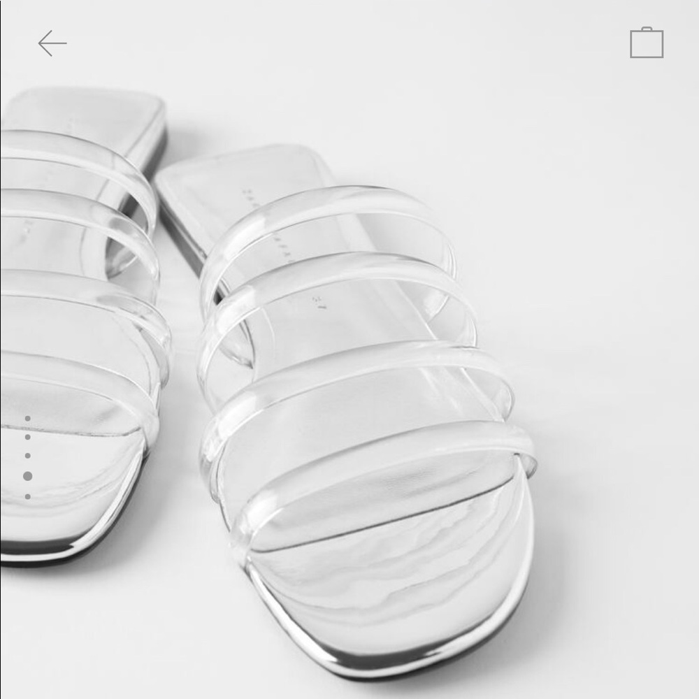 FLAT SANDALS WITH VINYL TUBULAR STRAPS 🌸